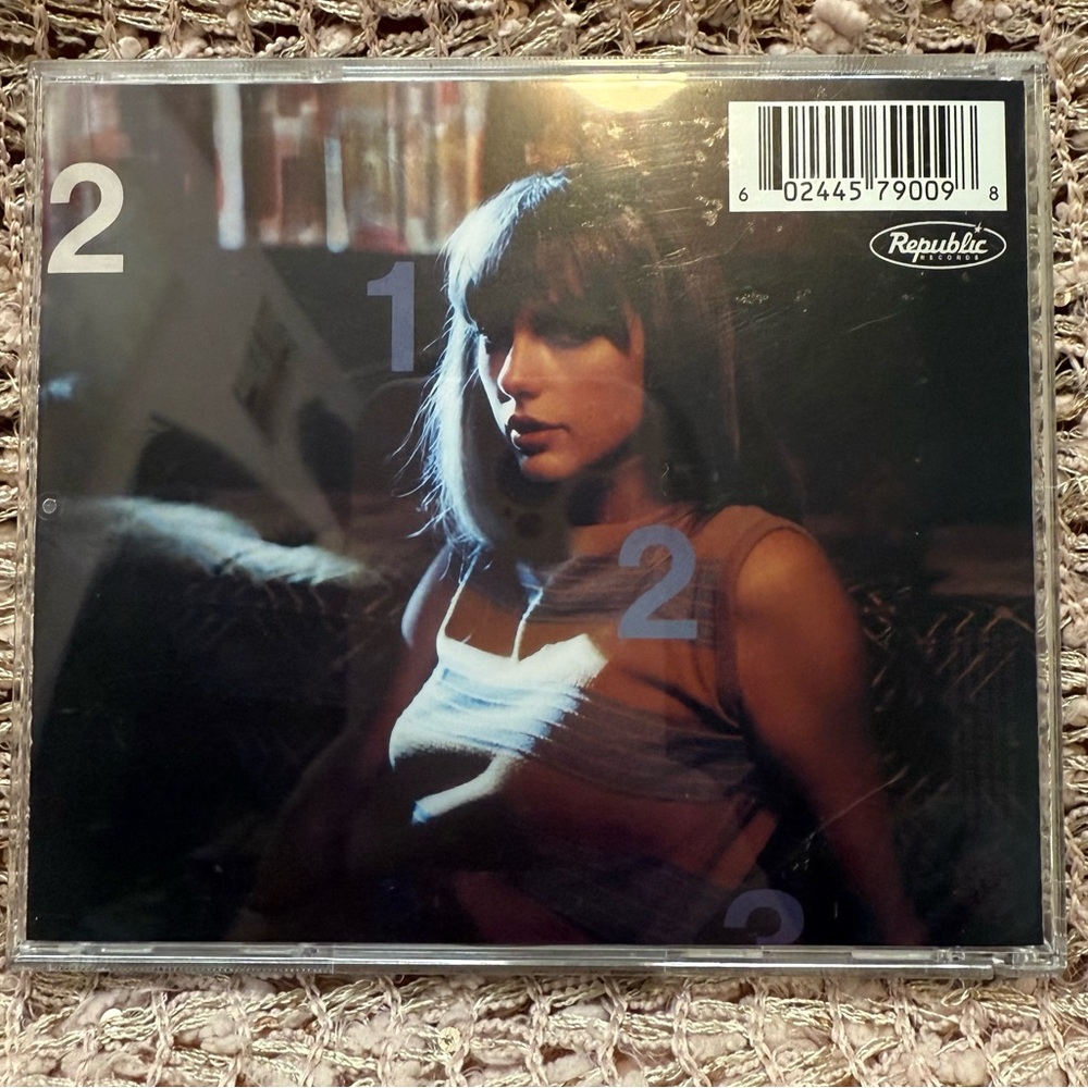 Taylor Swift Midnights CD - Picture 2 of 4